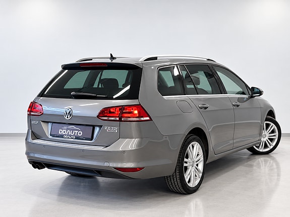 Volkswagen Golf VII 12 of 15