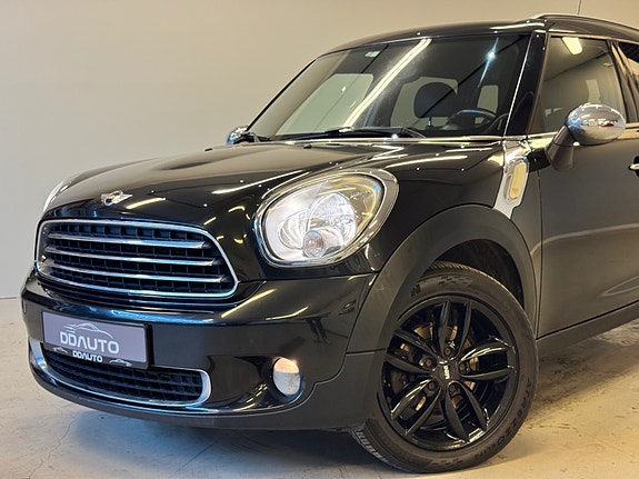 MINI Countryman-Serie 2 of 18
