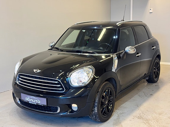 MINI Countryman-Serie 8 of 18
