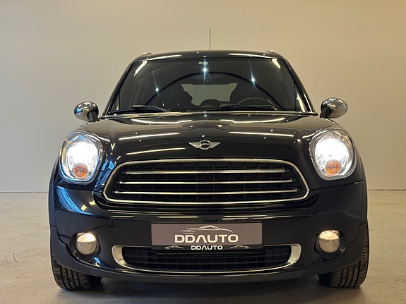 MINI Countryman-Serie 6 of 18