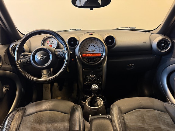 MINI Countryman-Serie 16 of 18