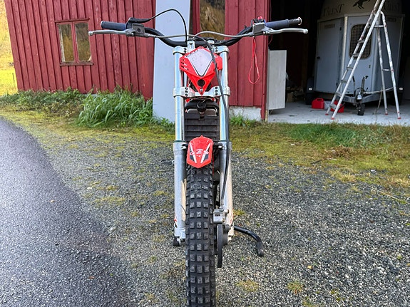 Beta Evo 125cc 4 of 6