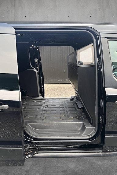 Ford Transit Connect 15 of 25