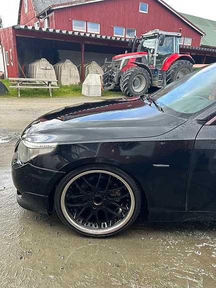 BMW 525d 3 of 14