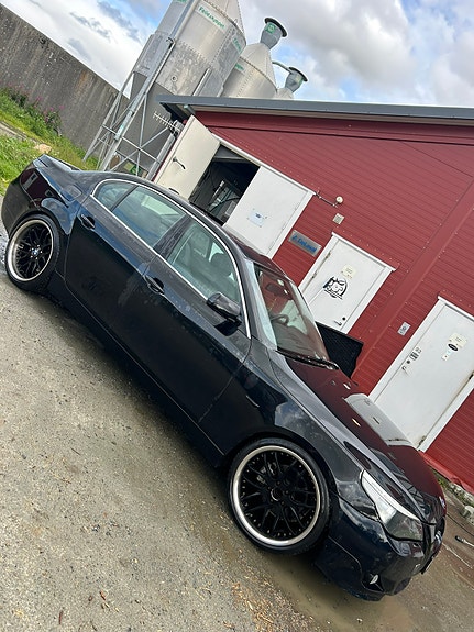 BMW 525d 7 of 14