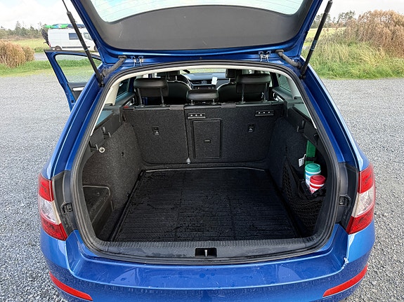 Skoda Octavia 13 of 17