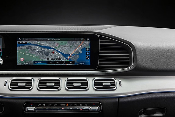 Mercedes-Benz GLE350 de 24 of 30
