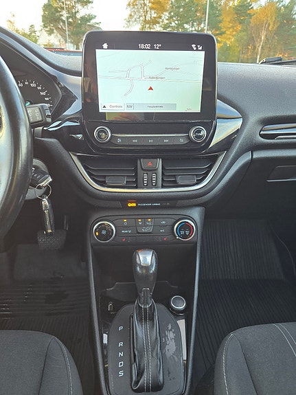 Ford Fiesta 11 of 13