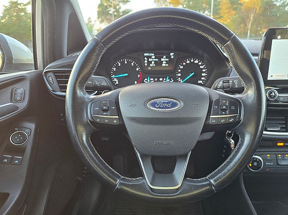 Ford Fiesta 13 of 13
