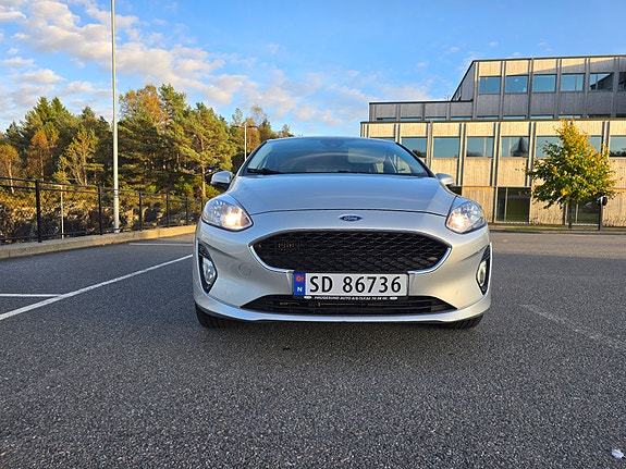 Ford Fiesta 5 of 13