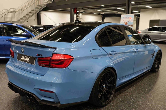 BMW M3 12 of 30