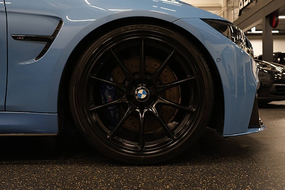 BMW M3 10 of 30
