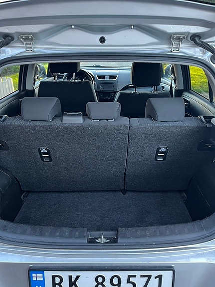 Suzuki Swift 6 of 13