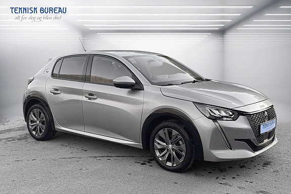 Peugeot e-208 10 of 29