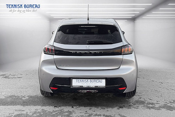 Peugeot e-208 6 of 29