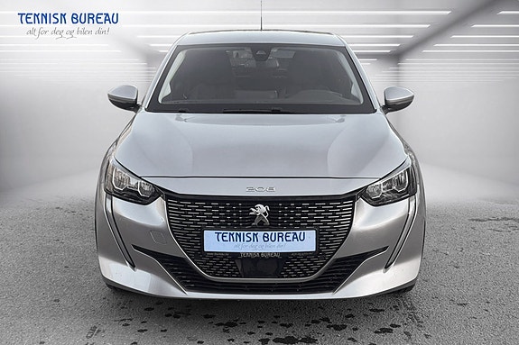 Peugeot e-208 11 of 29