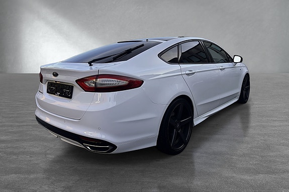 Ford Mondeo 5 of 30