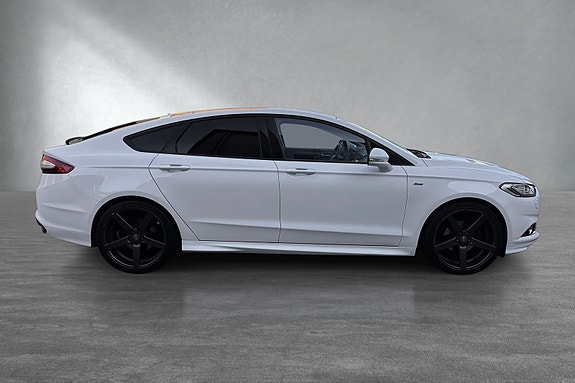 Ford Mondeo 6 of 30