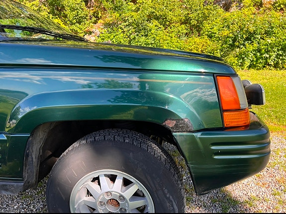 Jeep Grand Cherokee 8 of 19