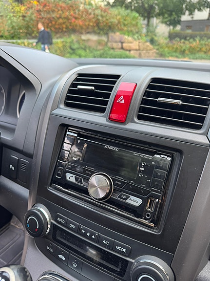 Honda CR-V 27 of 27
