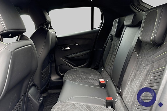 Peugeot e-208 11 of 26