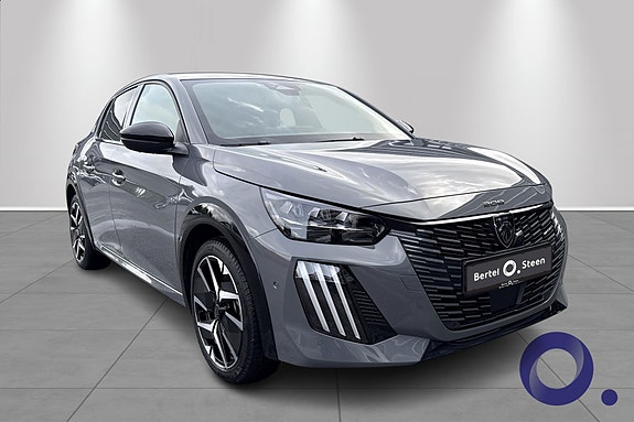 Peugeot e-208 8 of 26