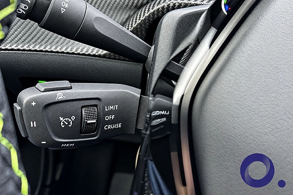 Peugeot e-208 25 of 26