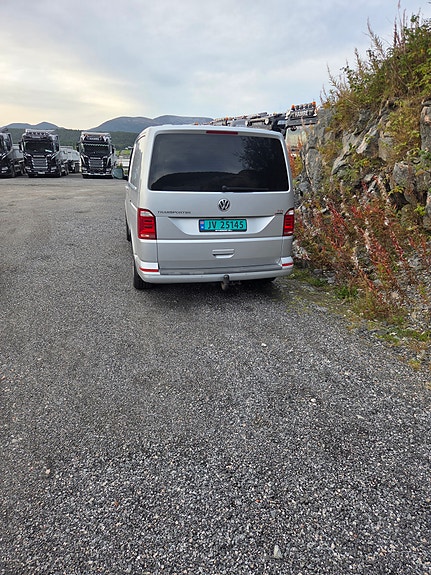 Volkswagen Transporter 3 of 6