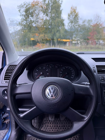 Volkswagen Polo 9 of 20