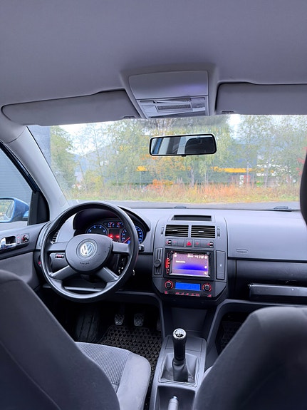 Volkswagen Polo 18 of 20