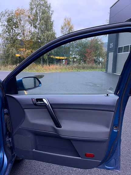 Volkswagen Polo 20 of 20