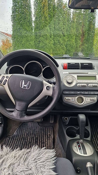 Honda Jazz 7 of 10