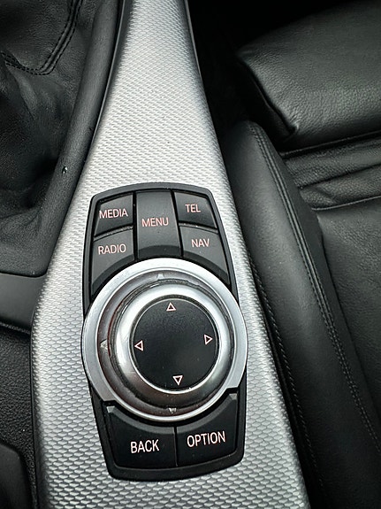 BMW 118d 25 of 30