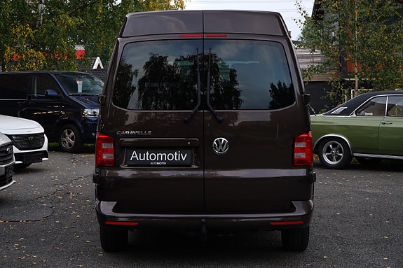 Volkswagen Caravelle 4 of 19