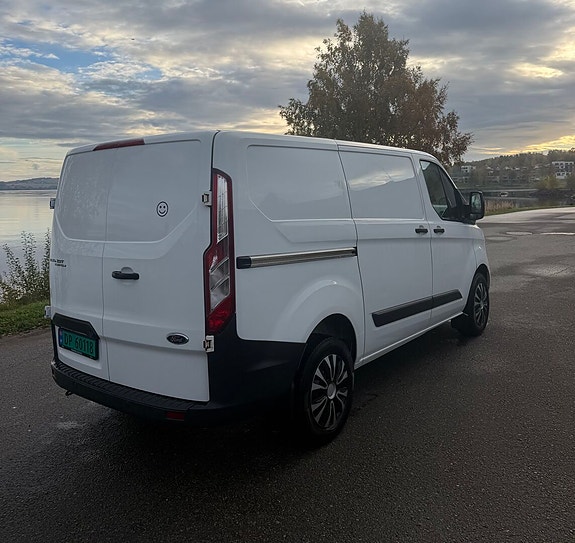 Ford Transit 2 of 24