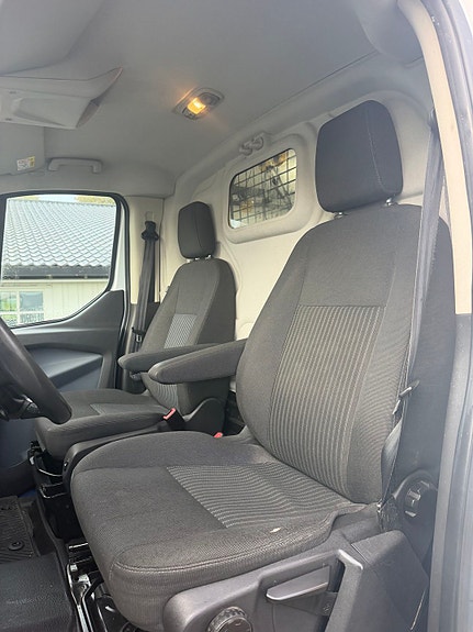 Ford Transit 15 of 24