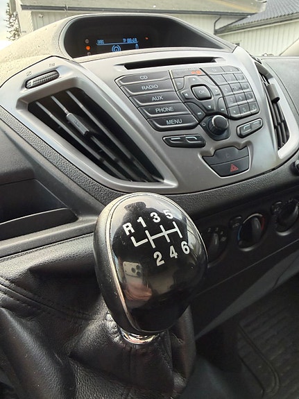 Ford Transit 18 of 24