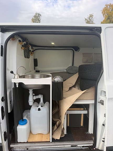 Ford Transit 7 of 24