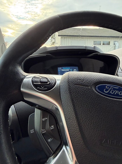Ford Transit 19 of 24