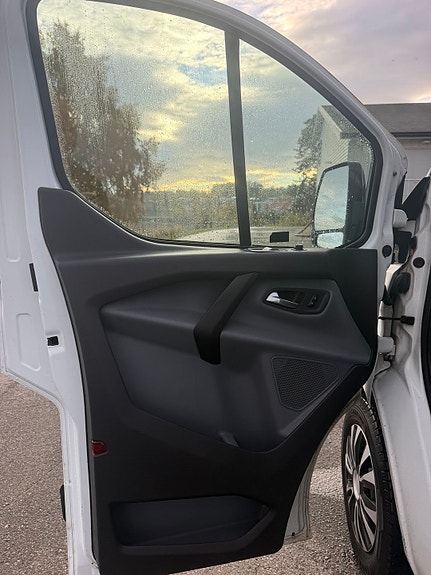 Ford Transit 14 of 24