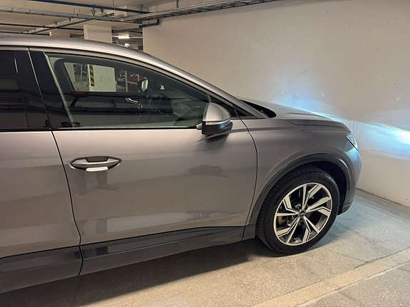 Audi Q4 e-tron 13 of 30