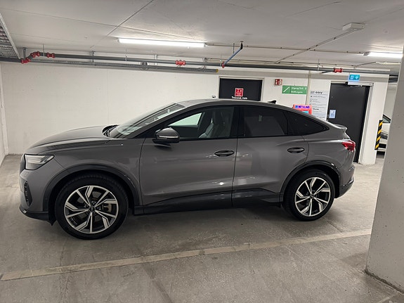 Audi Q4 e-tron 2 of 30