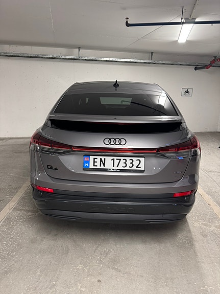 Audi Q4 e-tron 4 of 30