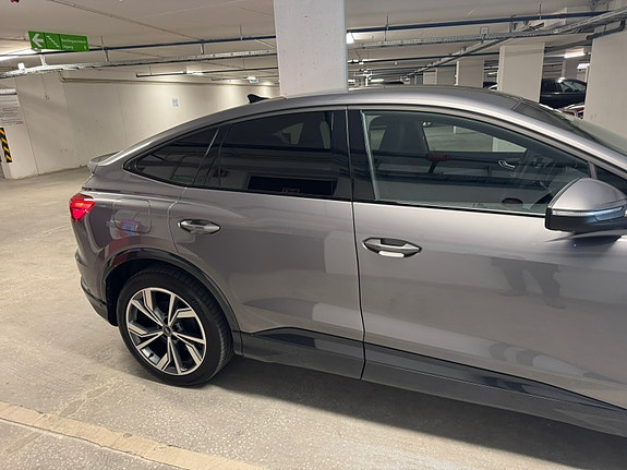 Audi Q4 e-tron 14 of 30