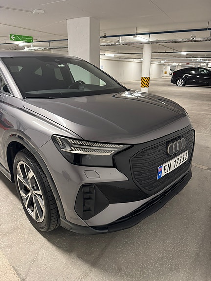 Audi Q4 e-tron 7 of 30