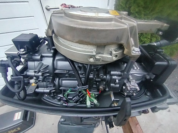 Suzuki 9.9 hk - Kort stamme 17 of 24