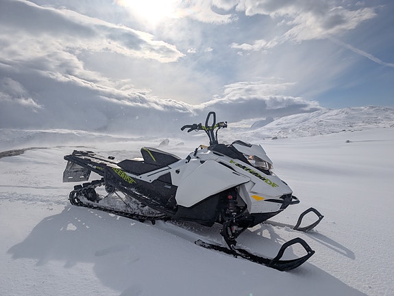 Ski-doo Freeride 154" 850 E-TEC 3 of 10
