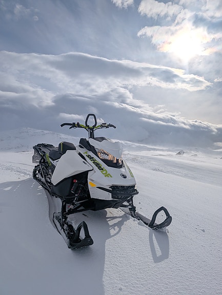 Ski-doo Freeride 154" 850 E-TEC 2 of 10