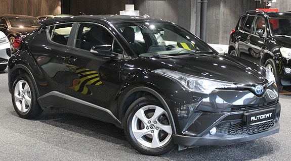 Toyota C-HR 8 of 30
