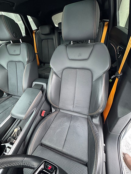 Audi e-tron 11 of 30